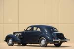 Cord 812 Custom Beverly Sedan Bustlback 1937 года